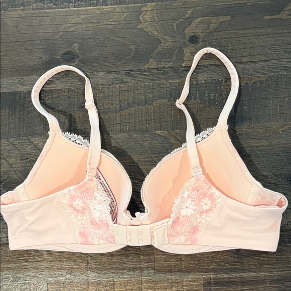 Victoria’s Secret Body by Victoria Lined Demi Pink Lace Underwire Criss Cross - Picture 7 of 15